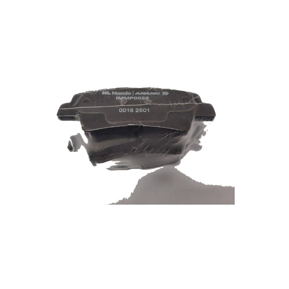 Hyundai Verna Fludic (4Th Gen) 1.4L Petrol / 1.6L Diesel Rear Brake Pad With Shim (2011 - 2017) | HL Mando
